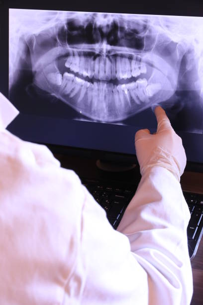 Best Emergency Broken Tooth Repair in Groveport, OH